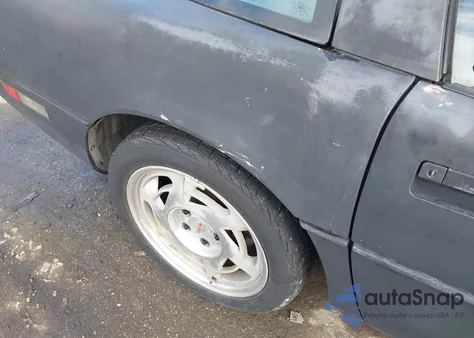 1990 Chevrolet Corvette из США, поврежденный, VIN 1G1YY2380L5105484